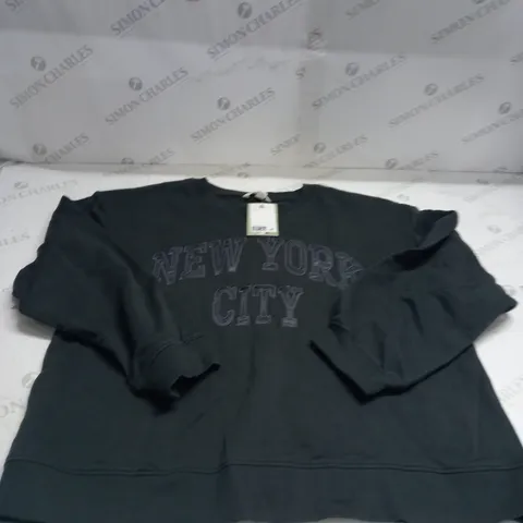 H&M NEW YORK CITY DESIGNED JUMPER SIZE XL