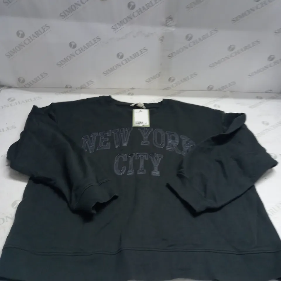 H&M NEW YORK CITY DESIGNED JUMPER SIZE XL 