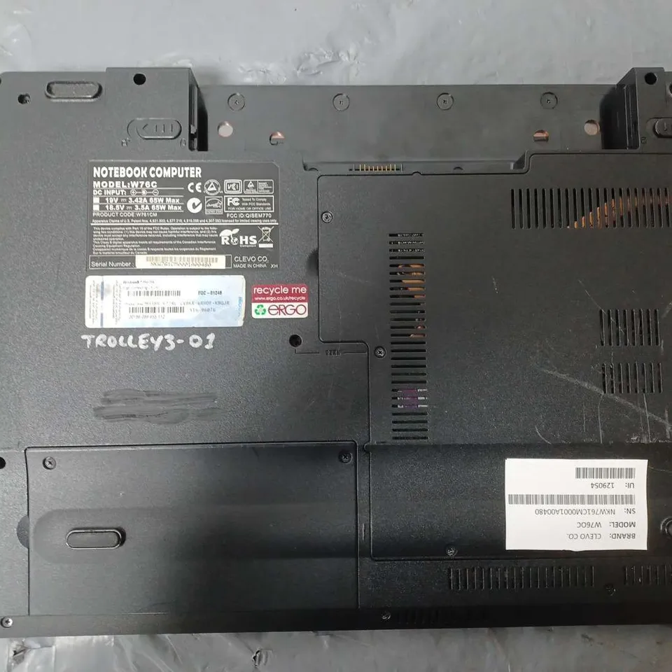 CLEVO W76OC 15 INCH I3 M 350 2.27GHZ