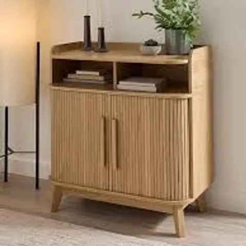BOXED LOUVRE COMPACT SIDEBOARD - OAK