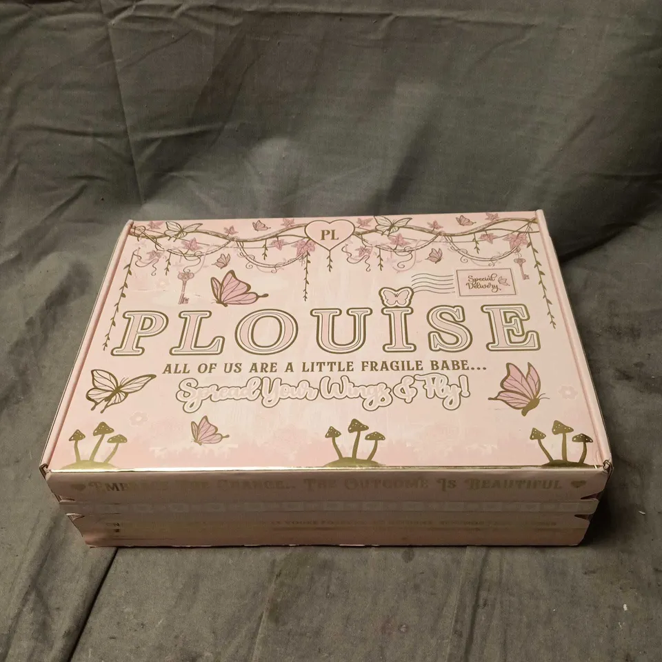PLOUISE MYSTERY GIFT BOX, SEALED
