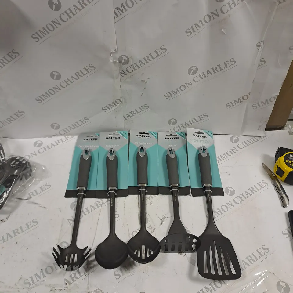 SALTER COSMOS 5 PIECE KITCHEN SET 