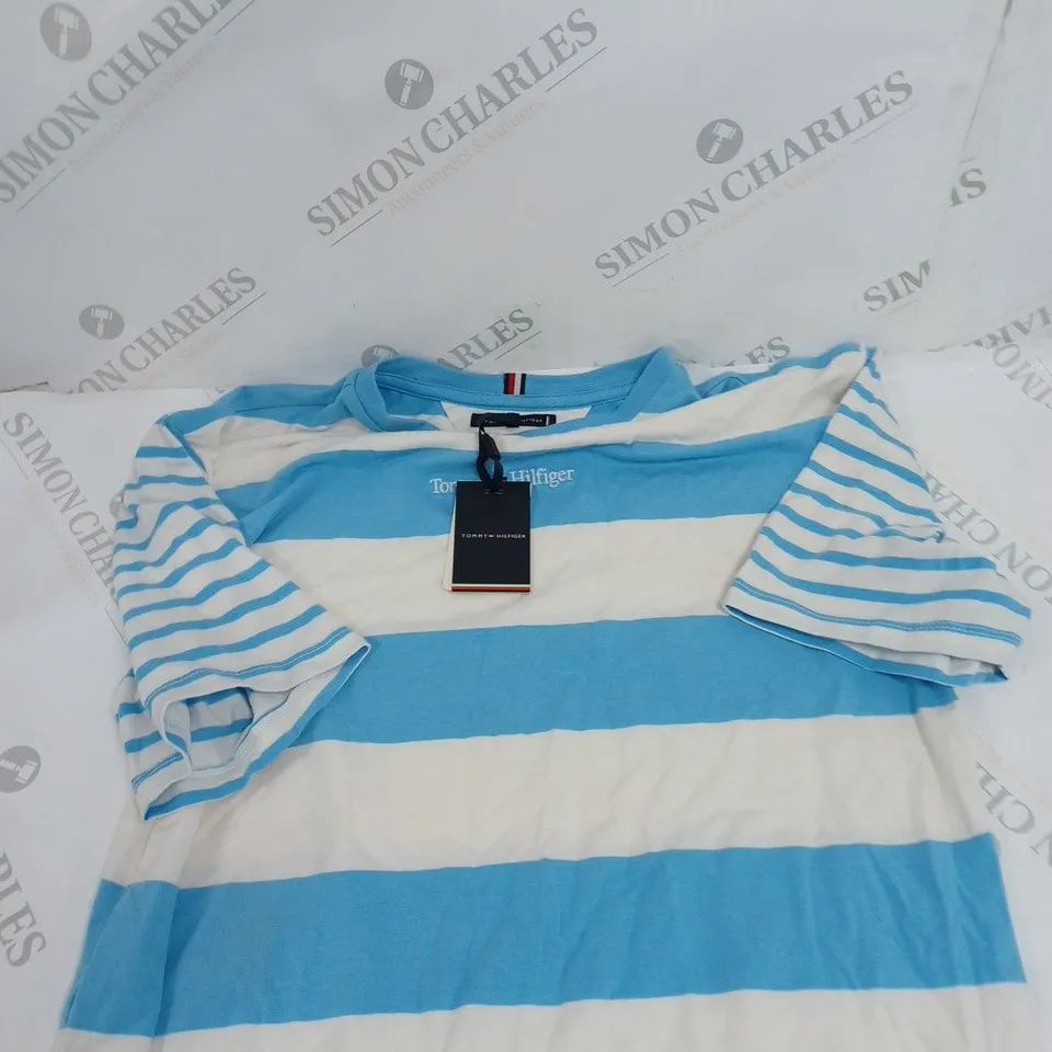 TOMMY HILFIGER CHILDRENS BOLD STRIPE SKYSAIL T-SHIRT - 14Y