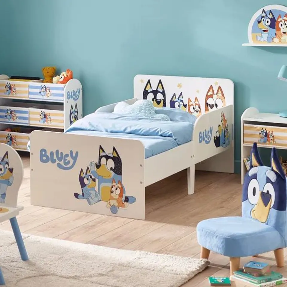 BOXED KIDS' BLUEY TODDLER BED (1 BOX)