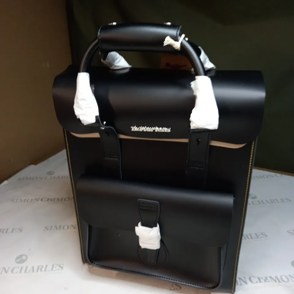 DR.MARTENS BOVINE BACKPACK