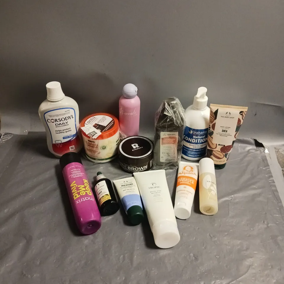 BOX OF APPROXIMATELY 15 ASSORTED COSMETIC ITEMS TO INCLUDE- TROPIC MOISTURISER-CORSODYL DAILY MOUTHWASH- THE BODY SHOP MOISTURISER ETC.