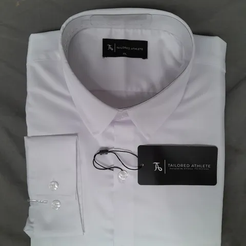 TAILORED ATHLETE SHIRT IN WHITE SIZE XXL