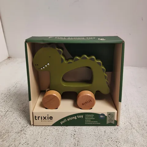 BOXED TRIXIE PULL ALONG TOY