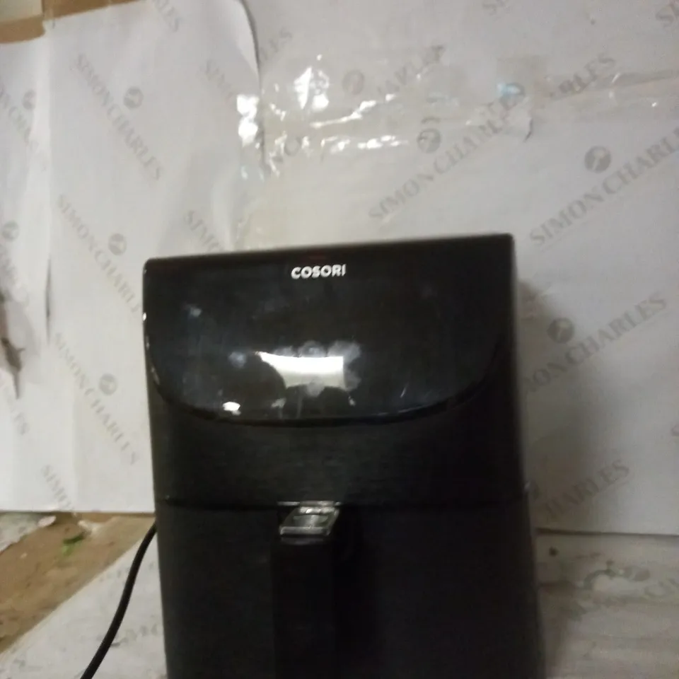 COSORI ELECTRIC HOT AIR FRYER