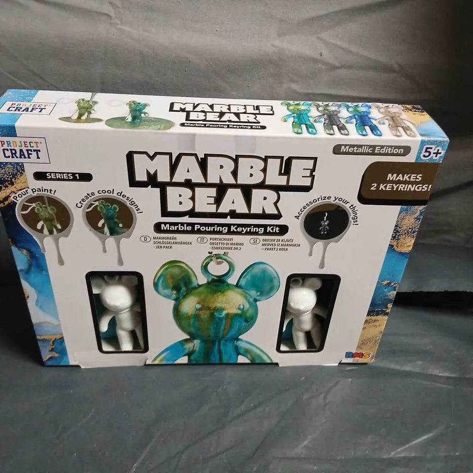 MARBLE BEAR MARBLE POURING KEYRING KIT – METALLIC EDITION (PROJECT CRAFT)