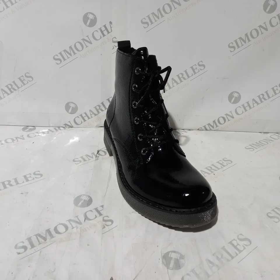 BOXED PAIR OF RIEKER LACE UP BOOTS IN BLACK UK SIZE 6.5