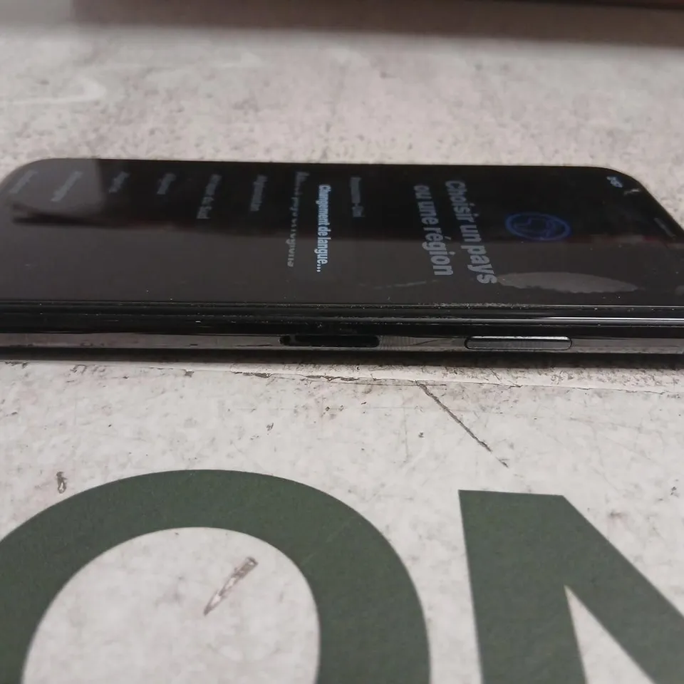 APPLE IPHONE X – SPACE GREY