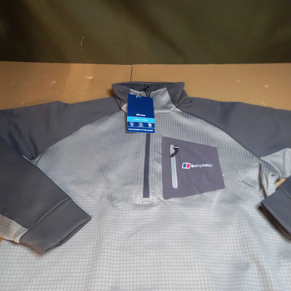 BERGHAUS 1/4 GREY FLEECE SIZE M