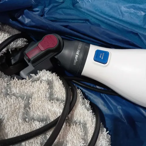 SHARK KLIK AND FLIP STEAM MOP
