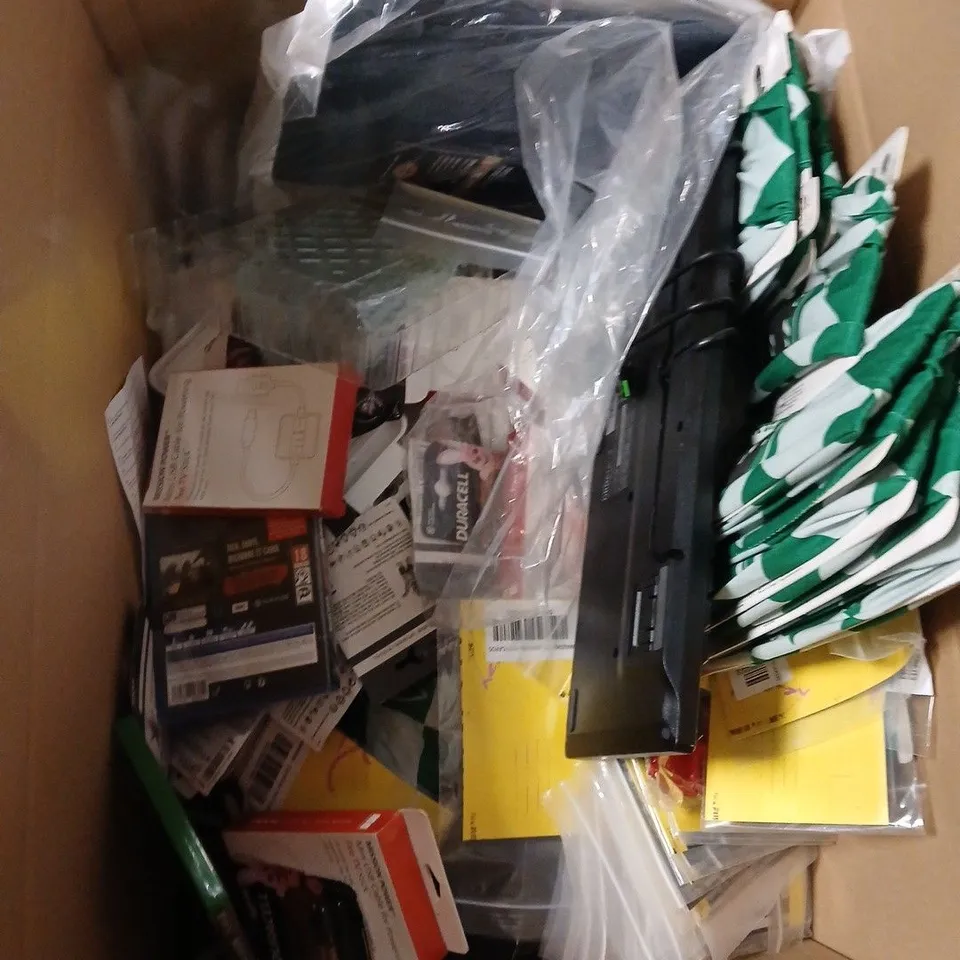 LARGE BOX OF APPROX 20 ASSORTED ITEM TO INCLUDE BATTERIES, PS4 AND XBOX GAMES AND MINI USB'S