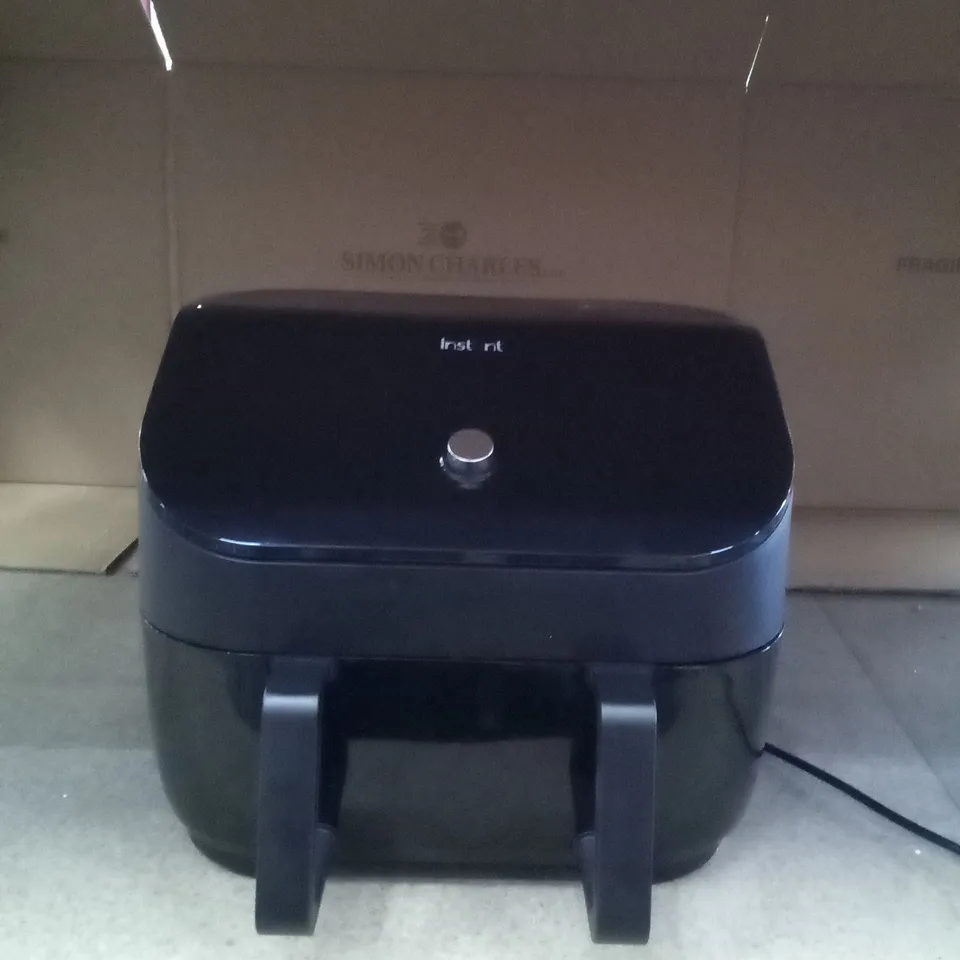 BOXED INSTANT VORTEX 8 IN 1 DUAL AIR FRYER 7.6L 