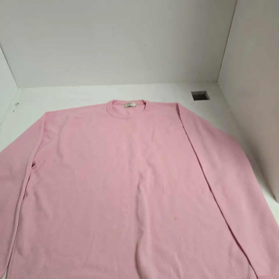 GLENBRAE PINK KNIT JUMPER – UK XL – MADE IN SCOTLAND