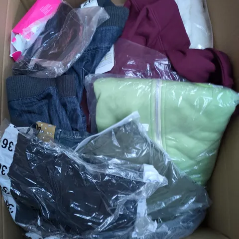LARGE BOX OF APPROXIMATELY 25 ASSORTED CLOTHING ITEMS IN VARIOUS COLOURS, STYLES AND SIZES - COLLECTION ONLY