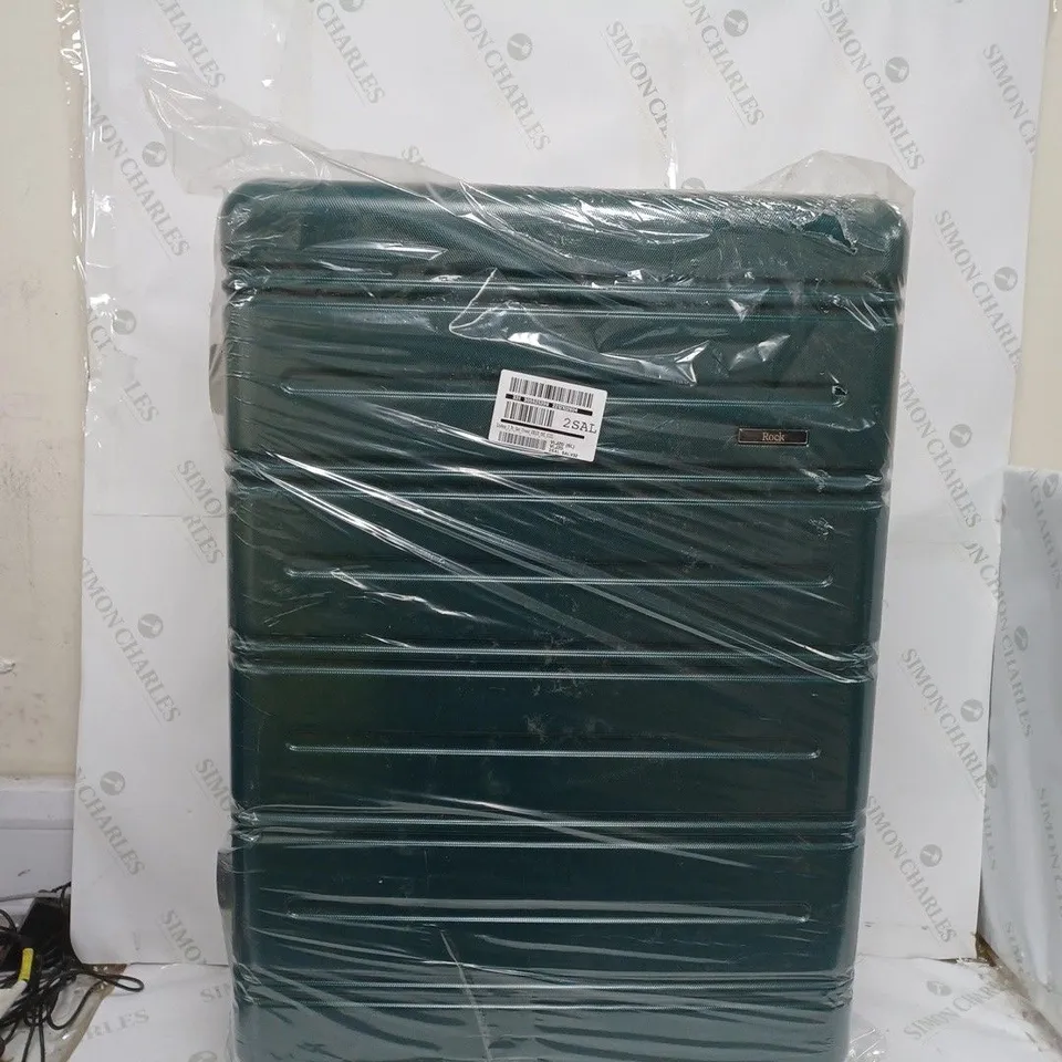 ROCK LUGGAGE LISBON 2 PC SET GREEN RRP £124.99