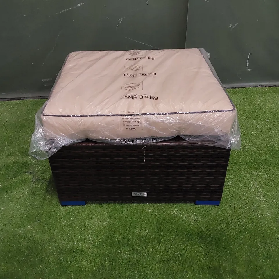 DESIGNER CHOCOLATE MIX RATTAN STOOL WITH CUSHION 