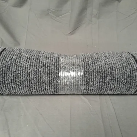 UNBRANDED RUG IN GREY - SIZE UNSPECIFIED