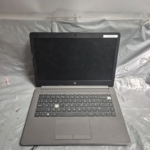 HP 240 G7 NOTEBOOK PC