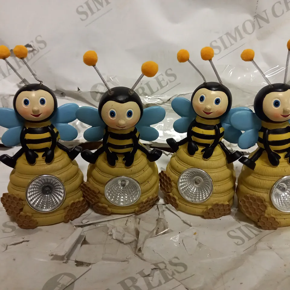 BEEZ & BUGZ SPOTLIGHT RRP £29.99