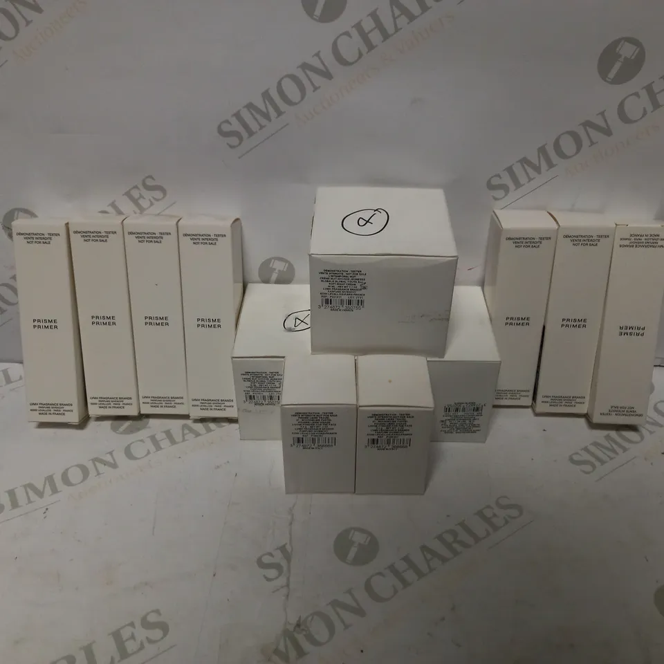 LOT OF APPROXIMATELY 12 GIVENCHY PRODUCTS TO INCLUDE 7 PRISME PRIMER 05 VERT, 3 GLOBAL YOUTH ALL-SOFT NIGHT CREAM, 2 PRISME LIBRE TRAVEL 01 MOUSSELINE