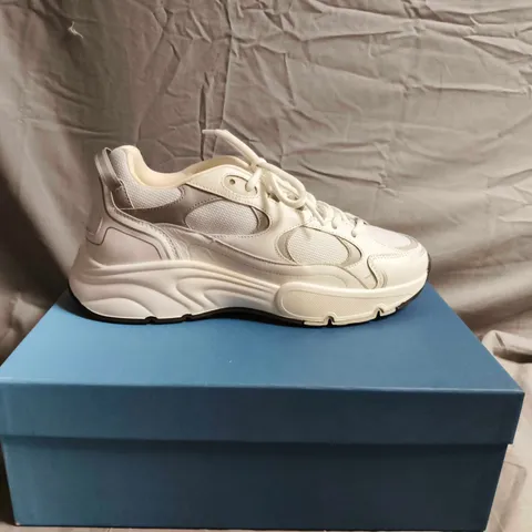 BOXED PAIR OF CLEENS WHITE CHUNKY SNEAKER – ATHLETIC SHOE - MENS - UK SIZE 9.5