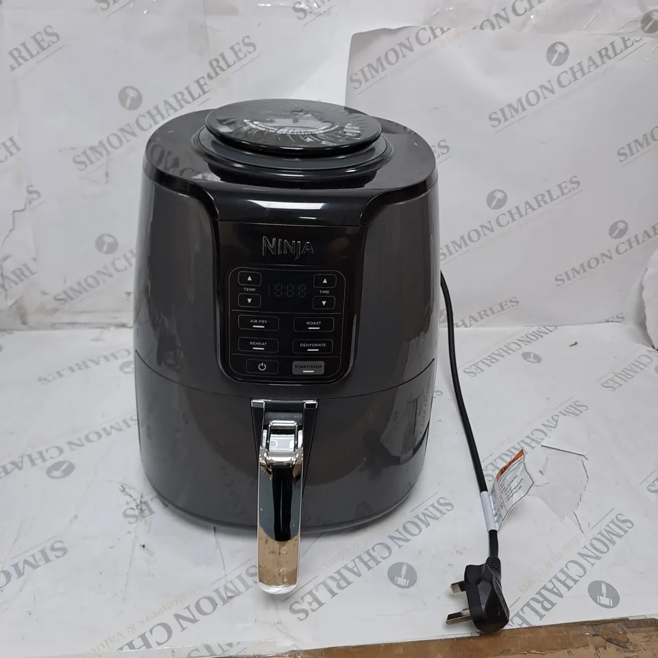 NINJA AIR FRYER 3.8L AF100UK