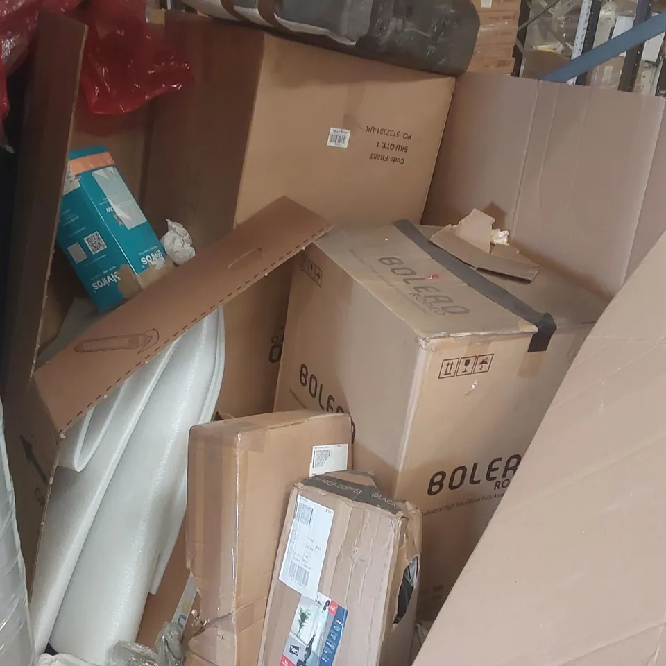 PALLET CONTAINING A LARGE QUANTITY OF ASSORTED ITEMS INCLUDING: BOLERO STOOLS, NEO STEAM MOP, MEMORY FOAM CERVICAL PILLOW ECT