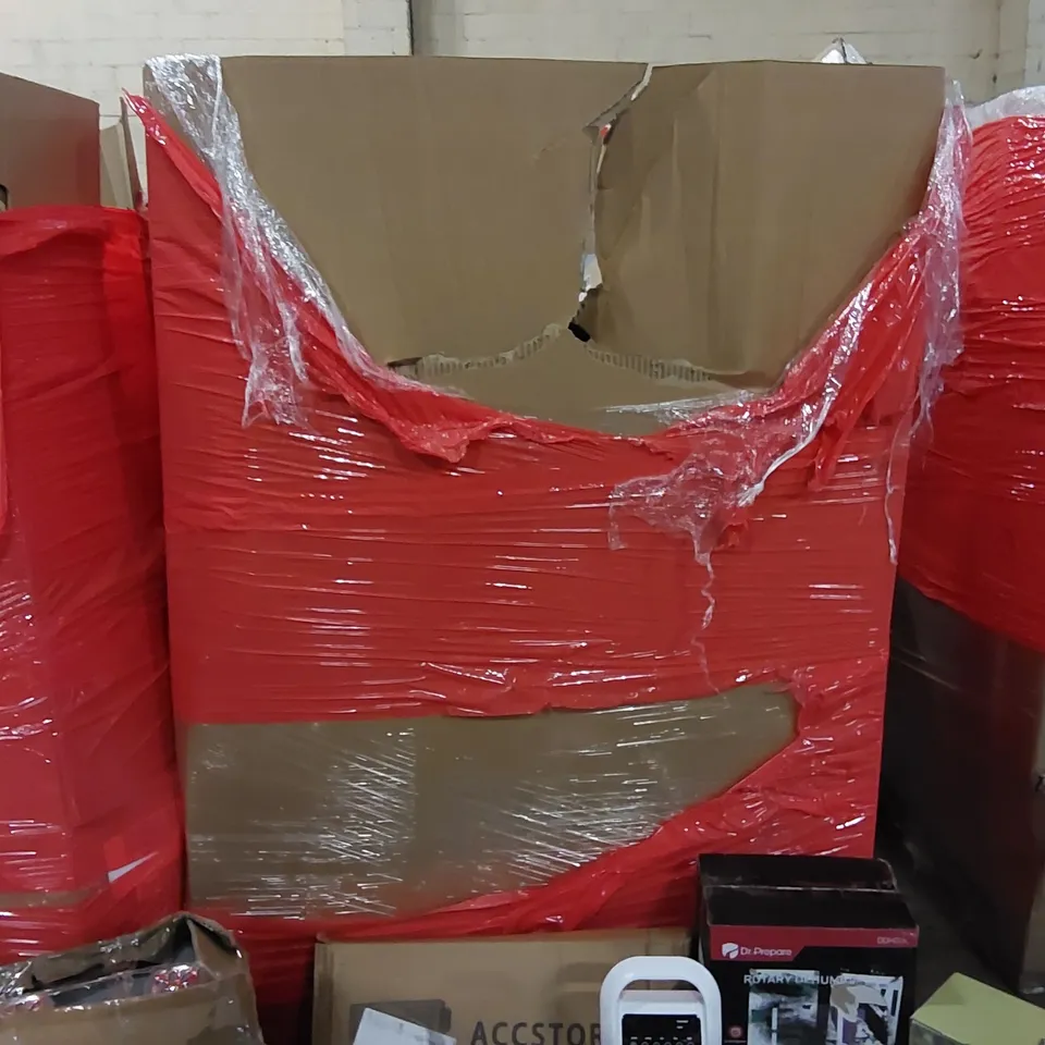 PALLET OF ASSORTED ITEMS INCLUDING: HIGH CHAIR, HEATER, ELECTRIC BLANKET, DEHUMIDIFIER, FABRIC WARDROBE 