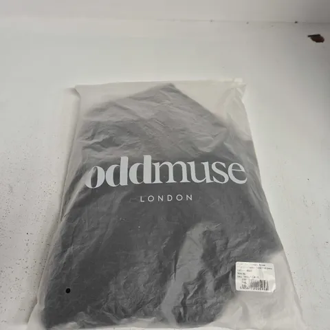 ODDMUSE THE ULTIMATE MUSE HIGH WAIST SQUARE NECK MIDI DRESS – BLACK – XL