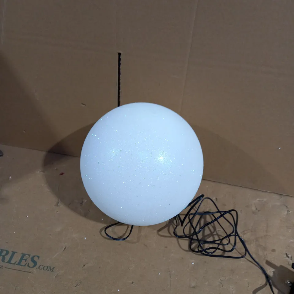 MR CHRISTMAS PRE-LIT ROTATING SPHERE