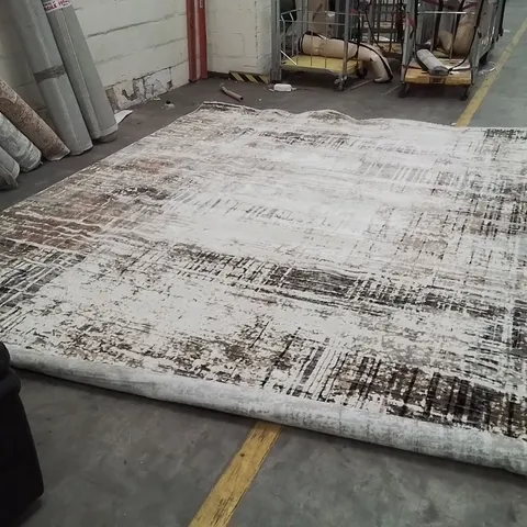 QUALITY DESIGNER AREA RUG APPROXIMATELY  400X310CM
