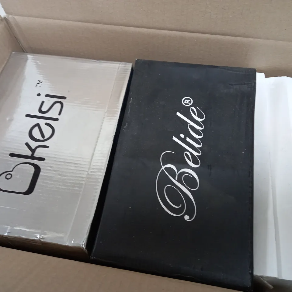 APPROXIMATELY 5 BOXED PAIR OF SHOES TO INCLUDE PASCAL PLATFORM HEELS IN SIZE 5, BELIDE LOAFERS SIZE 5, KELSI TRAINERS SIZE 4