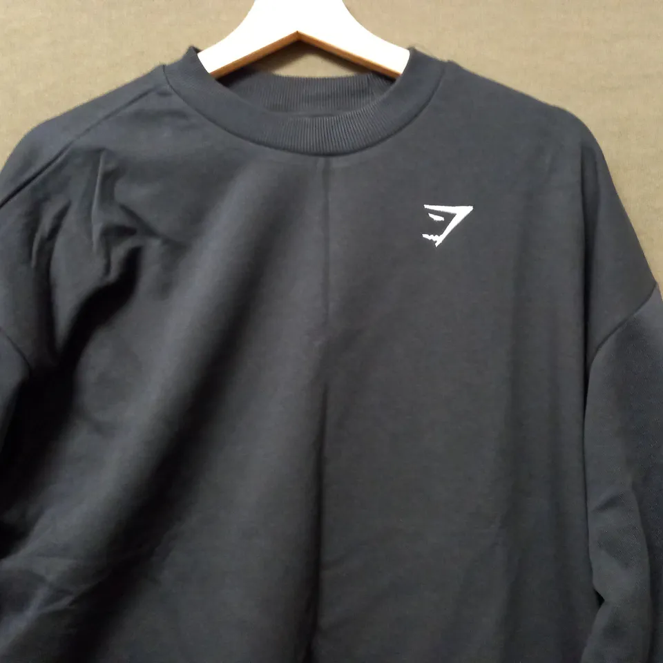 GYMSHARK ROUND NECK JUMPER IN BLACK - SMALL