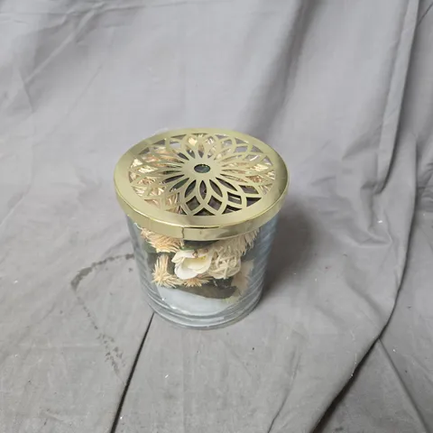 KIMBLE HOME PEAR & FREESIA POTPOURRI β 140G, GLASS JAR WITH DECORATIVE GOLD LID (BOXED SET)