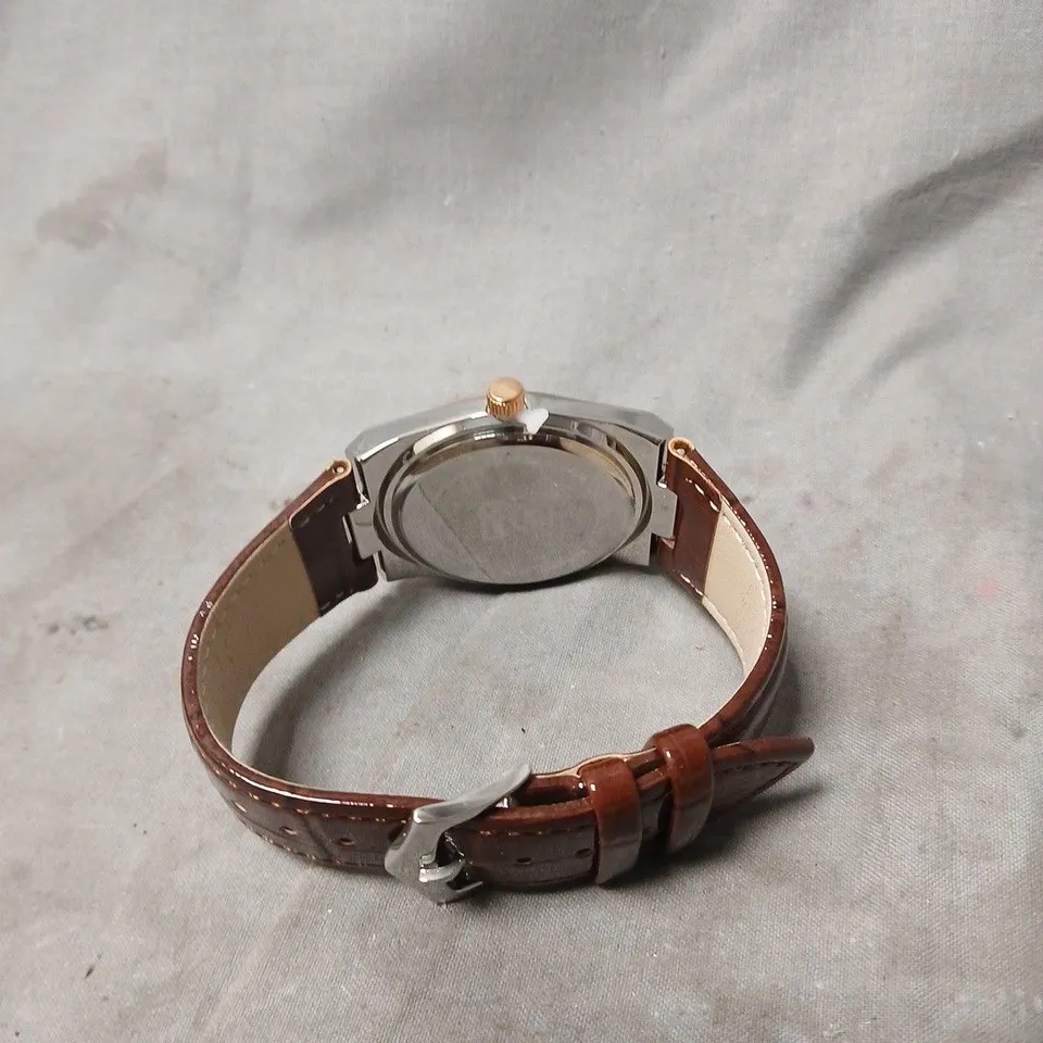 ERNEST FERDINAND QUARTZ WRISTWATCH – BROWN LEATHER STRAP, BOXED