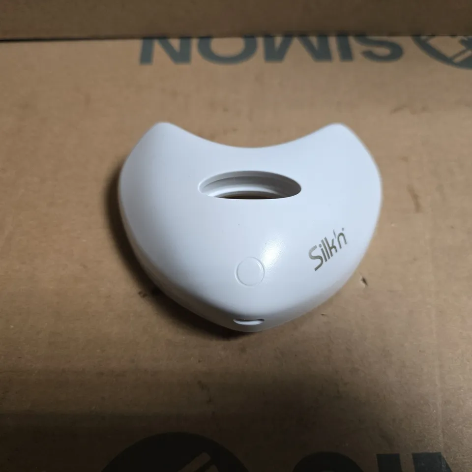 BOXED SILK'N LUMILIPS LED LIP MASK