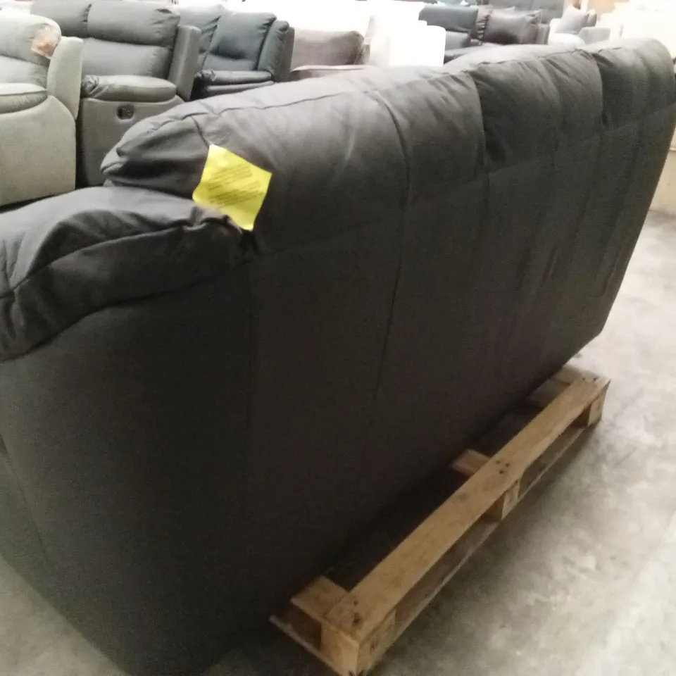 NAPLES ITALIAN LEATHER 3 SEATER SOFA RRP £1149