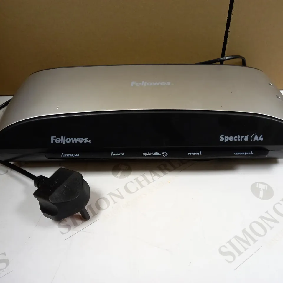 FELLOWES SPECTRA A4 LAMINATOR 