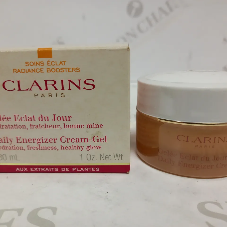 CLARINS DAILY ENERGIZER CREAM-GEL 30ML