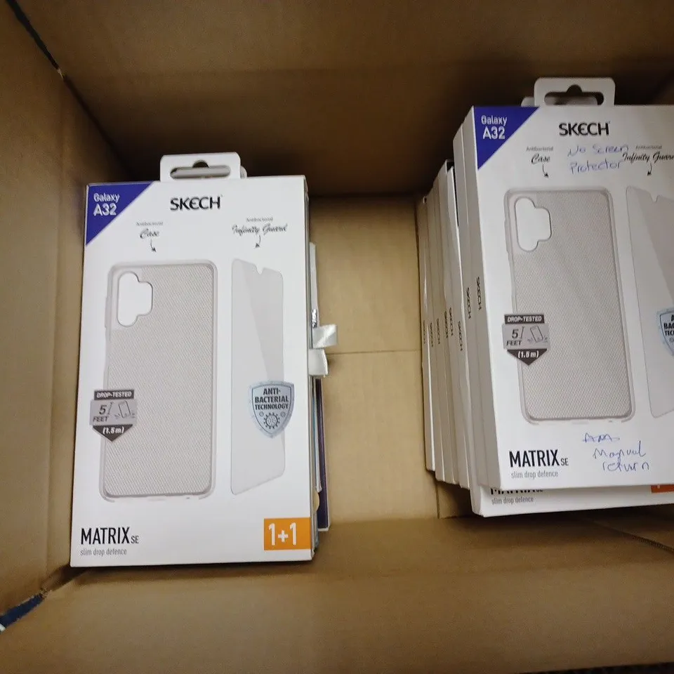 BOX OF APPROX 18 MOBILE PHONE CASES TO INCLUDE - SKECH SONY XPERIA 5II PHONE CASE - SKECH GALAXY A32 - SKECH SONY XPERIA L4 ECT
