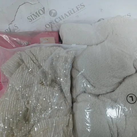 BOX TO INCLUDE 10 ASSORTED CLOTHING ITEMS TOO INCLUDE TOPS , TROUSERS AND DRESSES , ETC