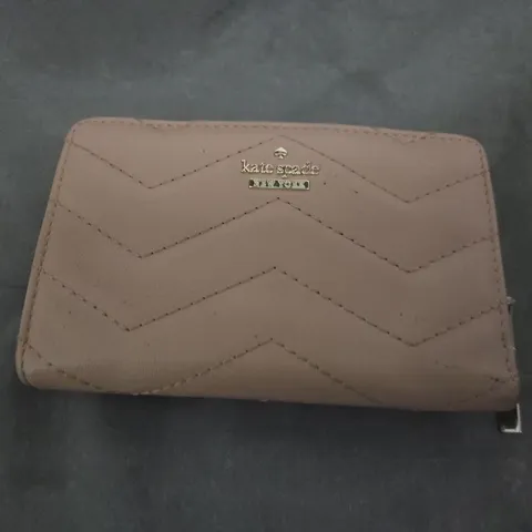 KATE SPADE WALLET β PINK QUILTED CHEVRON
