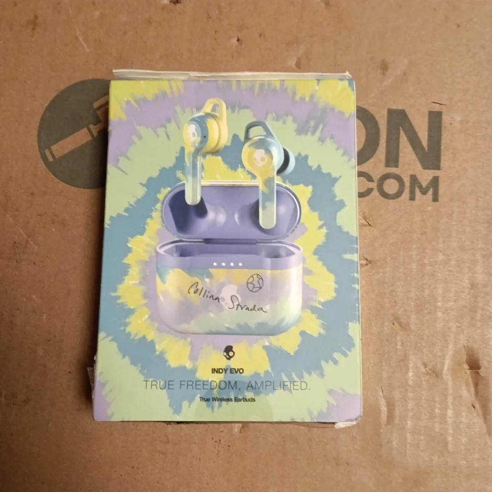 COLLINA STRADA × INDY EVO TRUE WIRELESS EARBUDS – CHARGING CASE - BOXED 