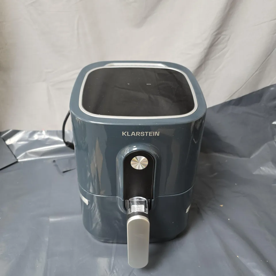 BOXED KLARSTEIN CRISP-PRO 2.8L AIR FRYER