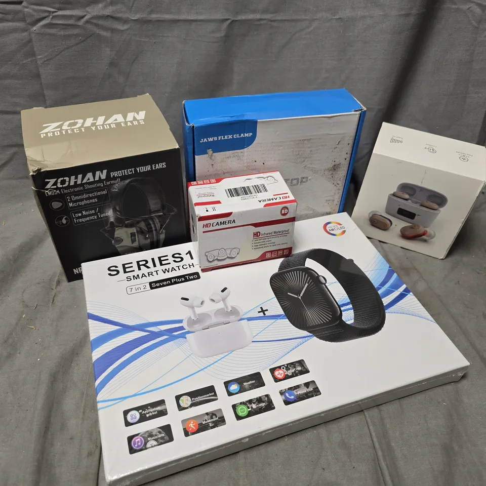 APPROXIMATELY 15 ASSORTED ITEMS TO INCLUDE ZOHAN ELECTRONIC SHOOTING EARMUFFS, HD CAMERA, SERIES 10 SMART WATCH, ETC