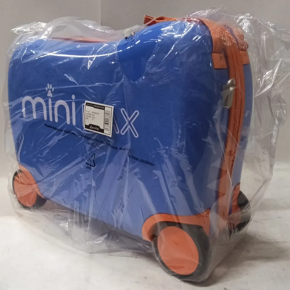 MINIMAX KIDS' WHEELED SUITCASE – BLUE WITH ORANGE WHEELS (AEROLITE BRANDING)